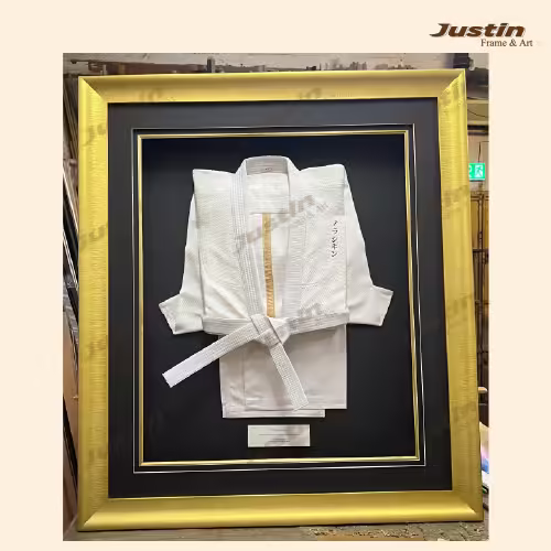 Custom Jersey Frame 